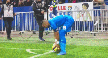 3DMAX 在完美世界CS挑战赛系列赛1中获得冠军