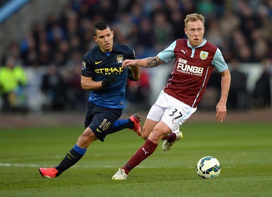 阿森纳梅超锋传射建功，凯莱赫全力扑救仍被进两球，枪手挡不住！