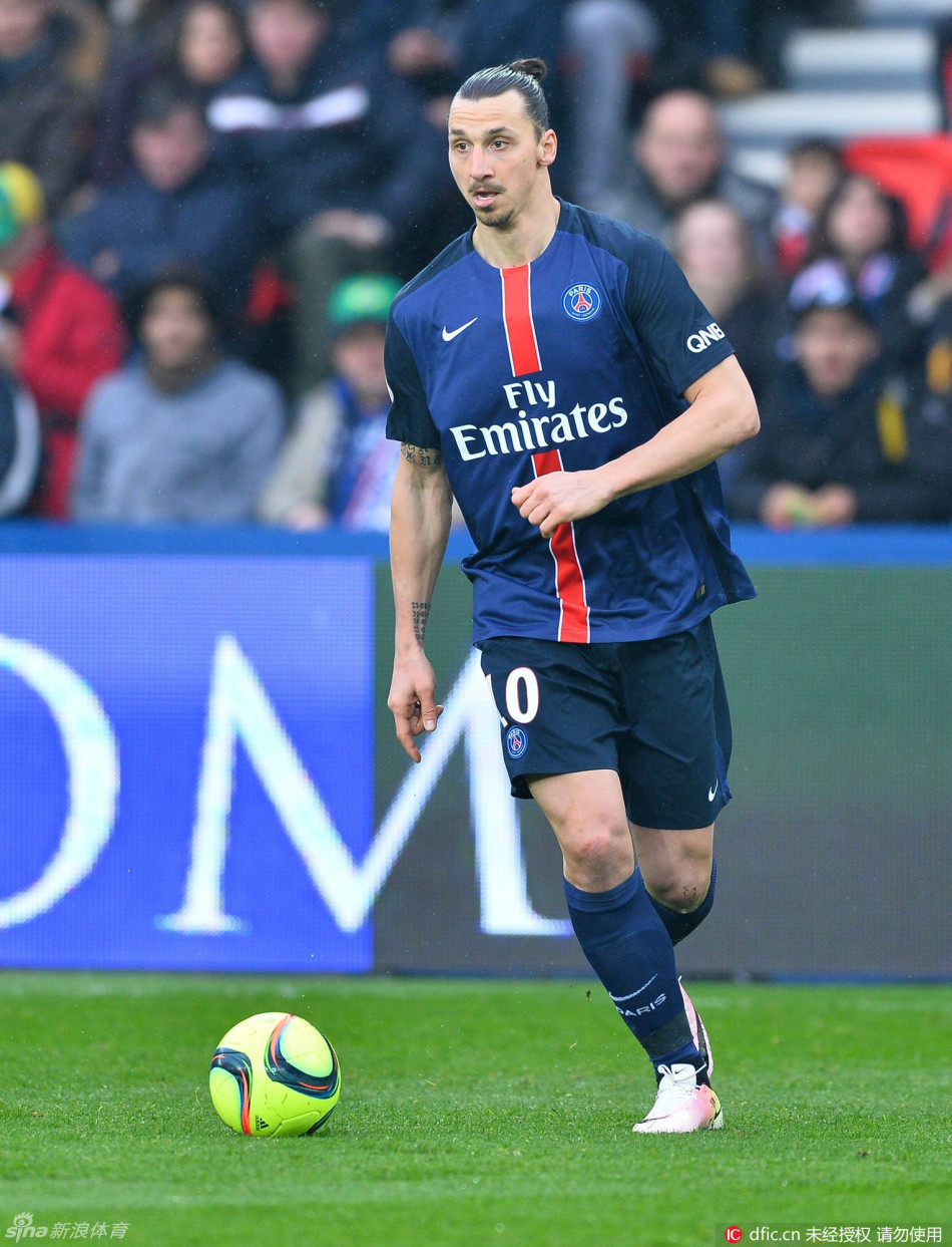 图片报：诺伊尔将根据身体情况决定是否在明年夏天退役