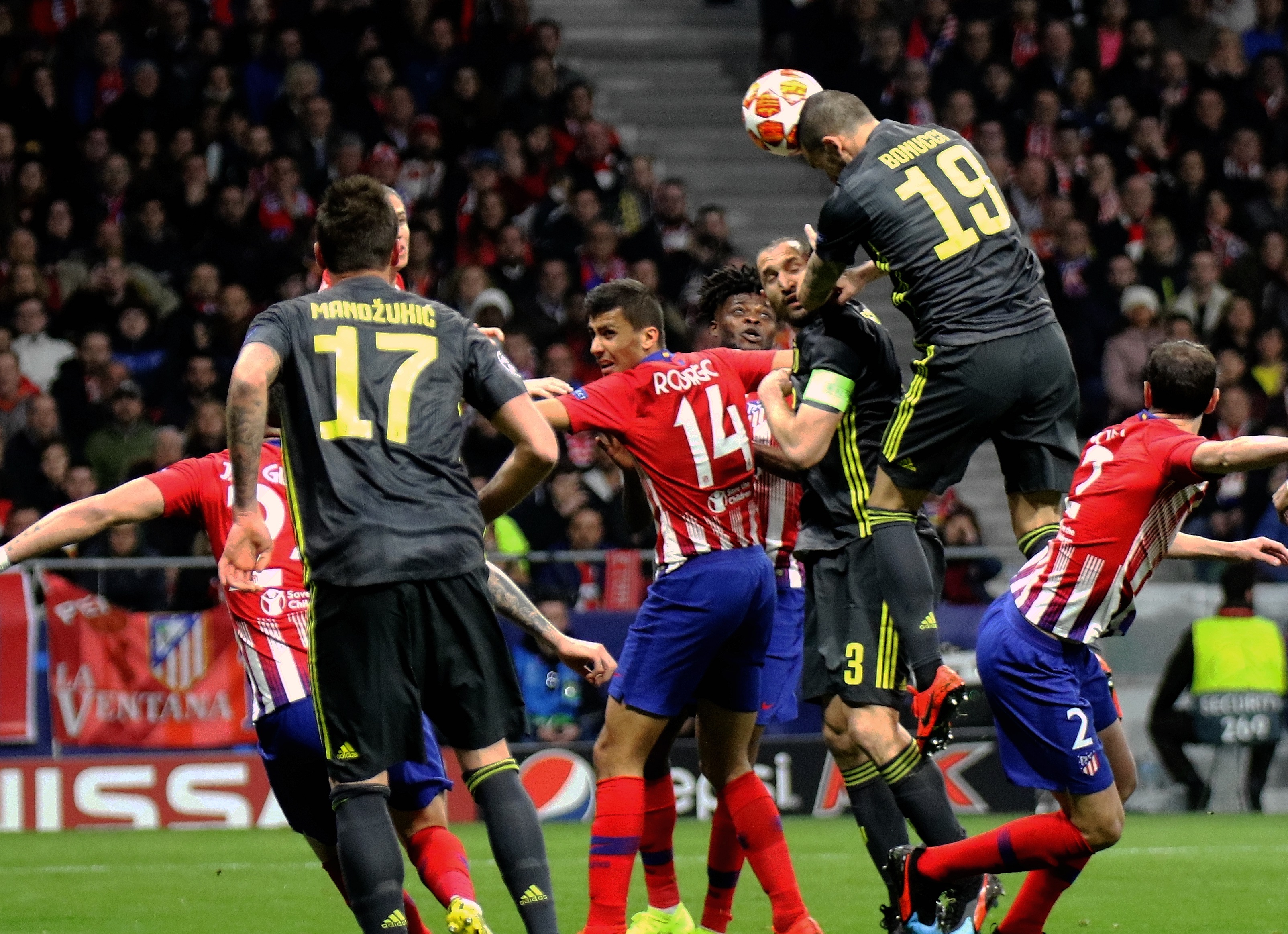 英超：阿森纳主场3-1大胜莱斯特城