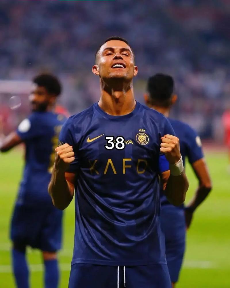 开香槟！中国女排3-1战胜日本豪取3连胜！赵勇变阵封神